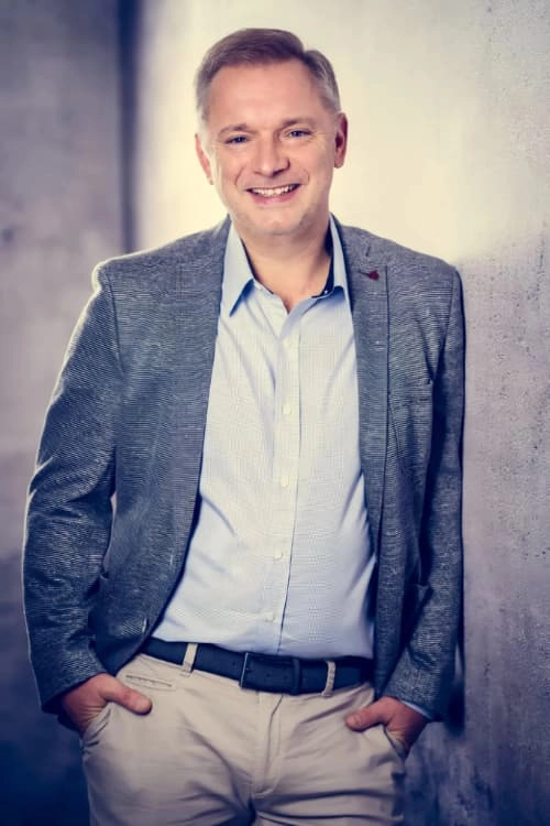 carsten-erhard-immobilienmakler-wuerzburg.webp Carsten Erhard Mainland Immobilien Würzburg
